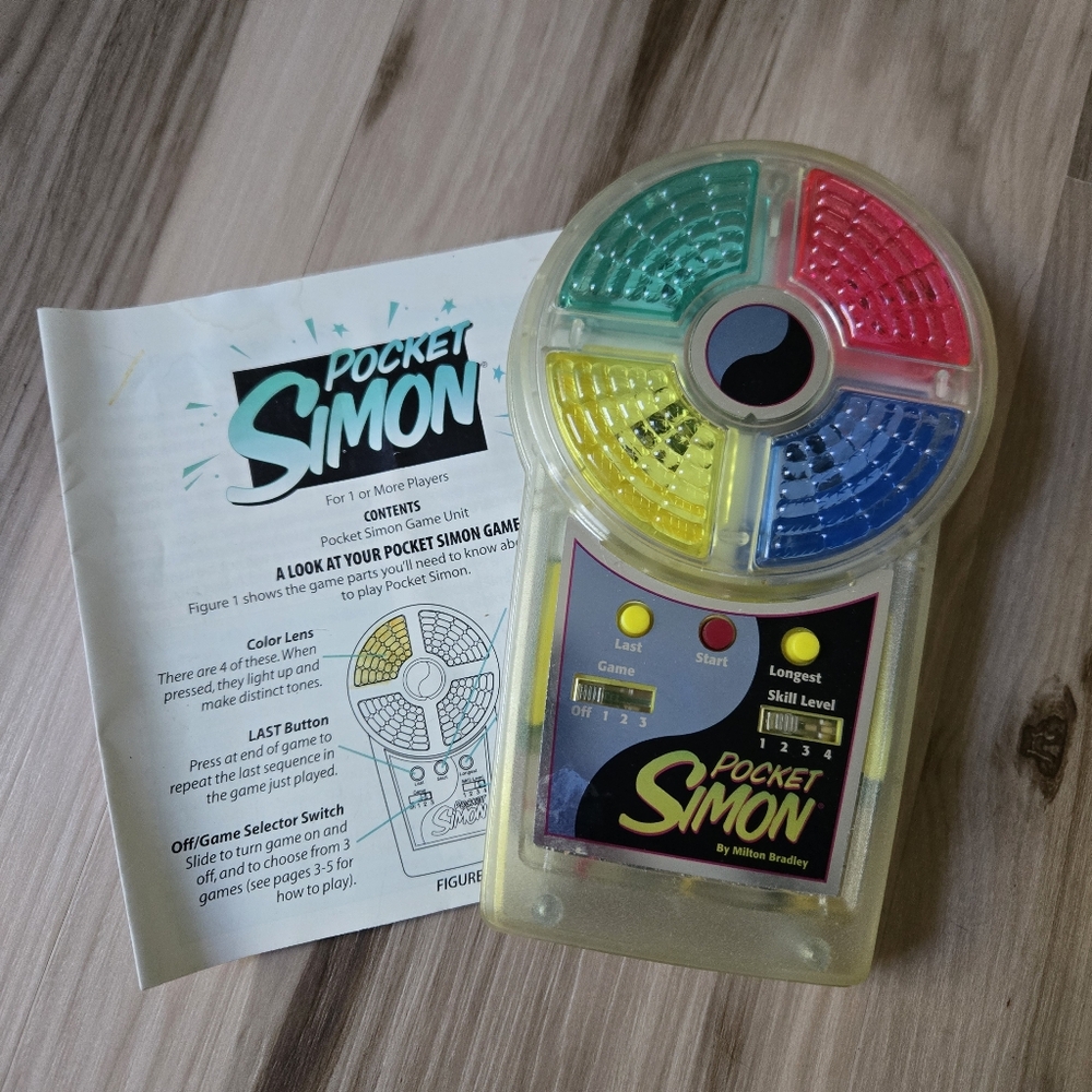 Vintage Pocket Simon Handheld Game